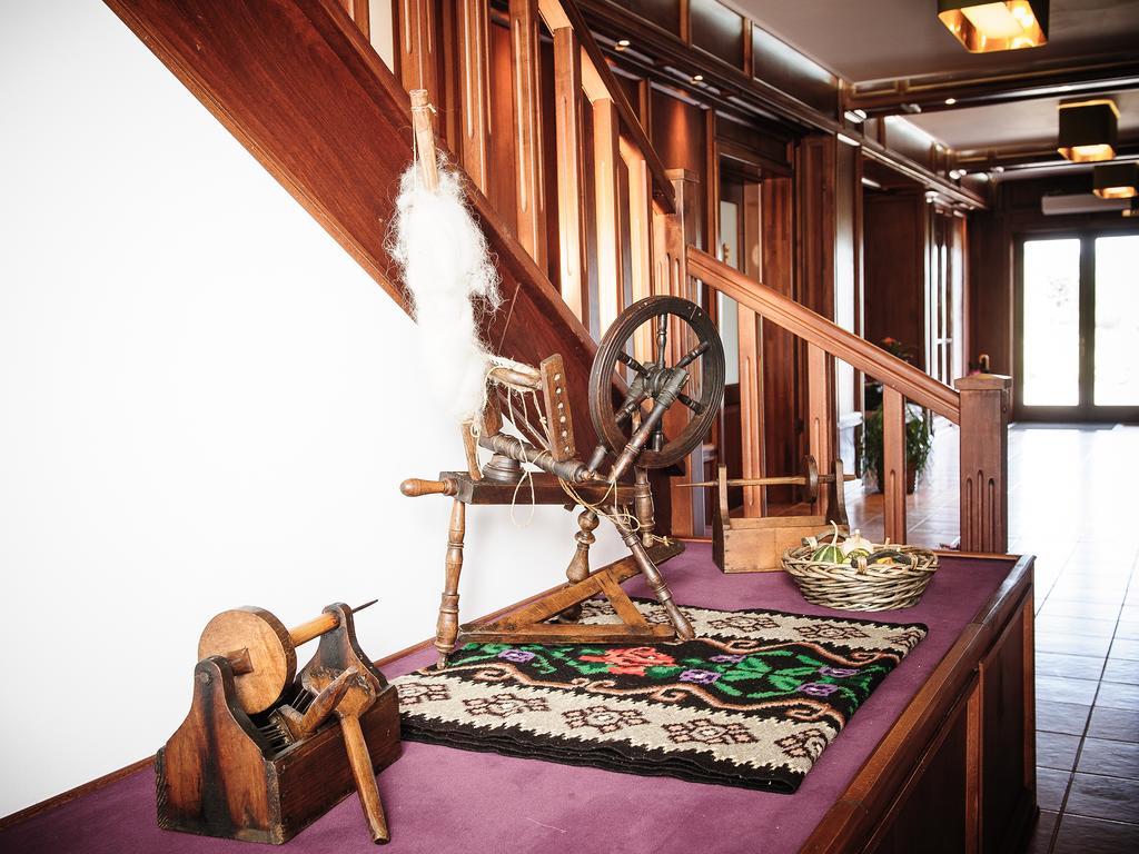 La Conac In Bucovina Hotel Gura Humorului Zewnętrze zdjęcie